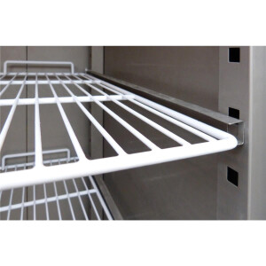 Edelstahlkühlschrank, Inhalt 610 Liter,  GN2/1, Energie-Effizienz A